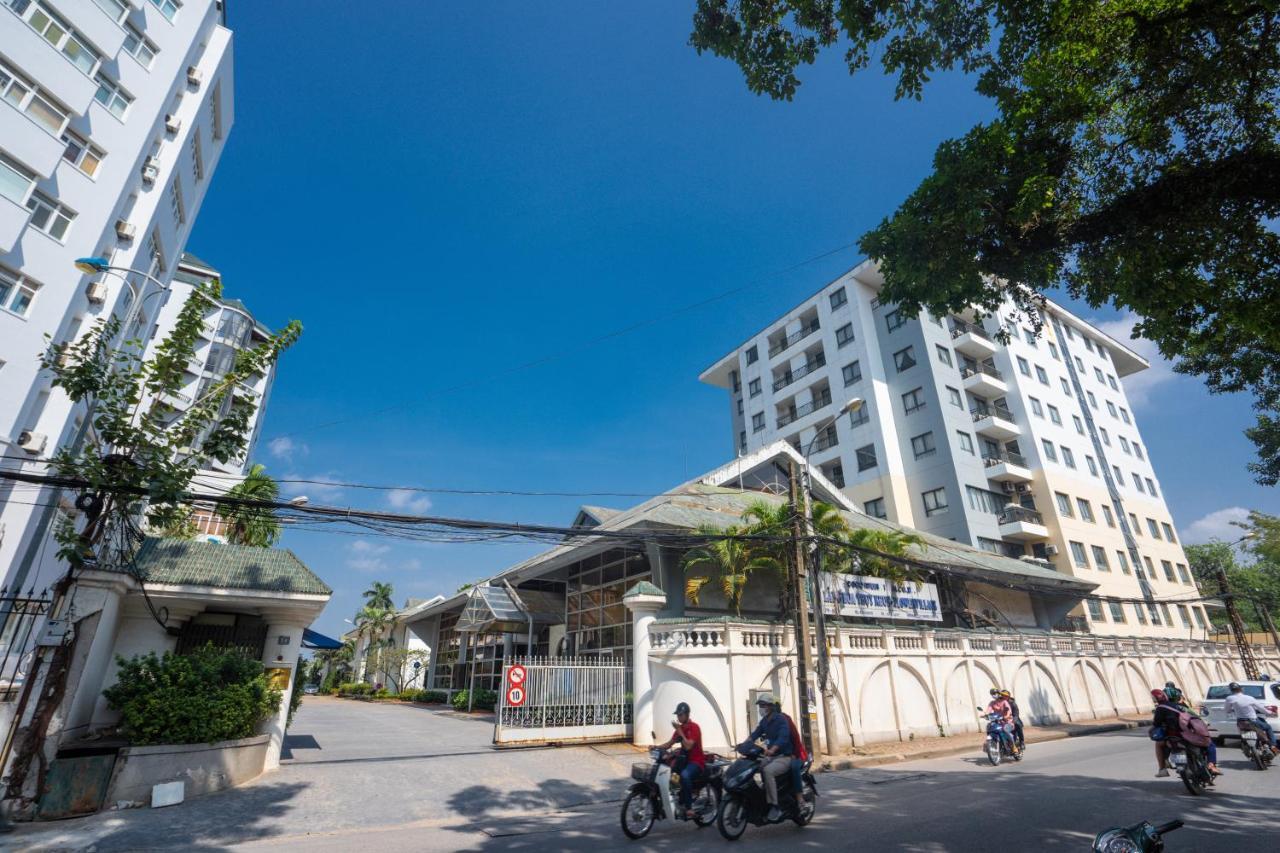 Coco Flower Village Serviced Apartment And Homestay Ханой Екстер'єр фото